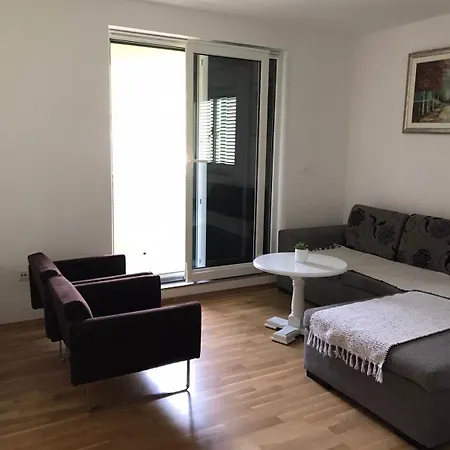 Apartmani Selce Exterior photo