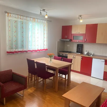 Apartmani Selce Exterior photo