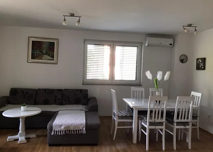 Apartmani Selce